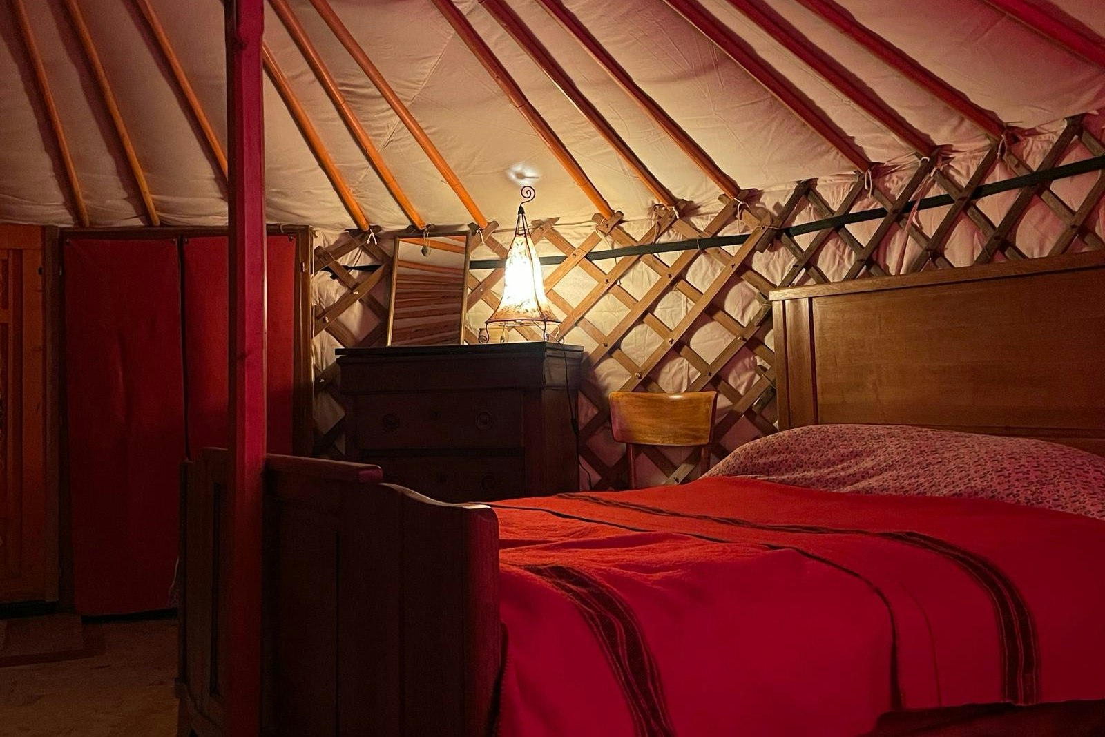 Jardin Josette  - Innenansicht eines Glamping-Zeltes