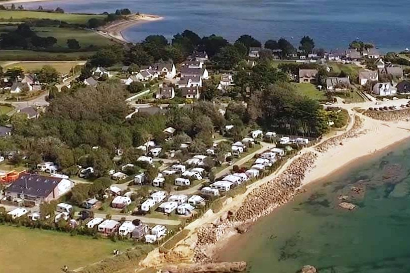 Camping Les Iles  -  Campingplatz in der Bretagne aus der Vogelperspektive