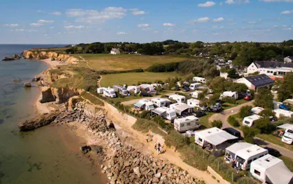 Chadotel Camping Les Iles