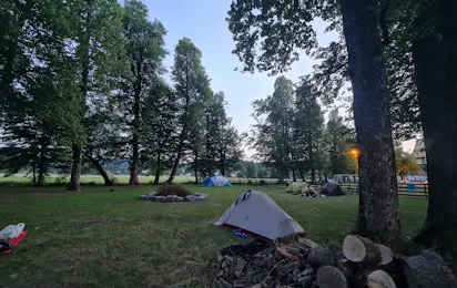Kamp Grajski park Vitez Logatec