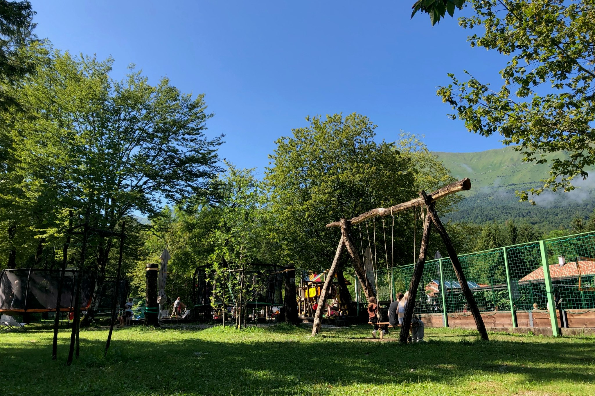 Kamp Nadiža Podbela  - Kinderspielplatz auf dem Campingplatz