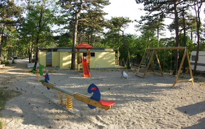 Kamp Oštro