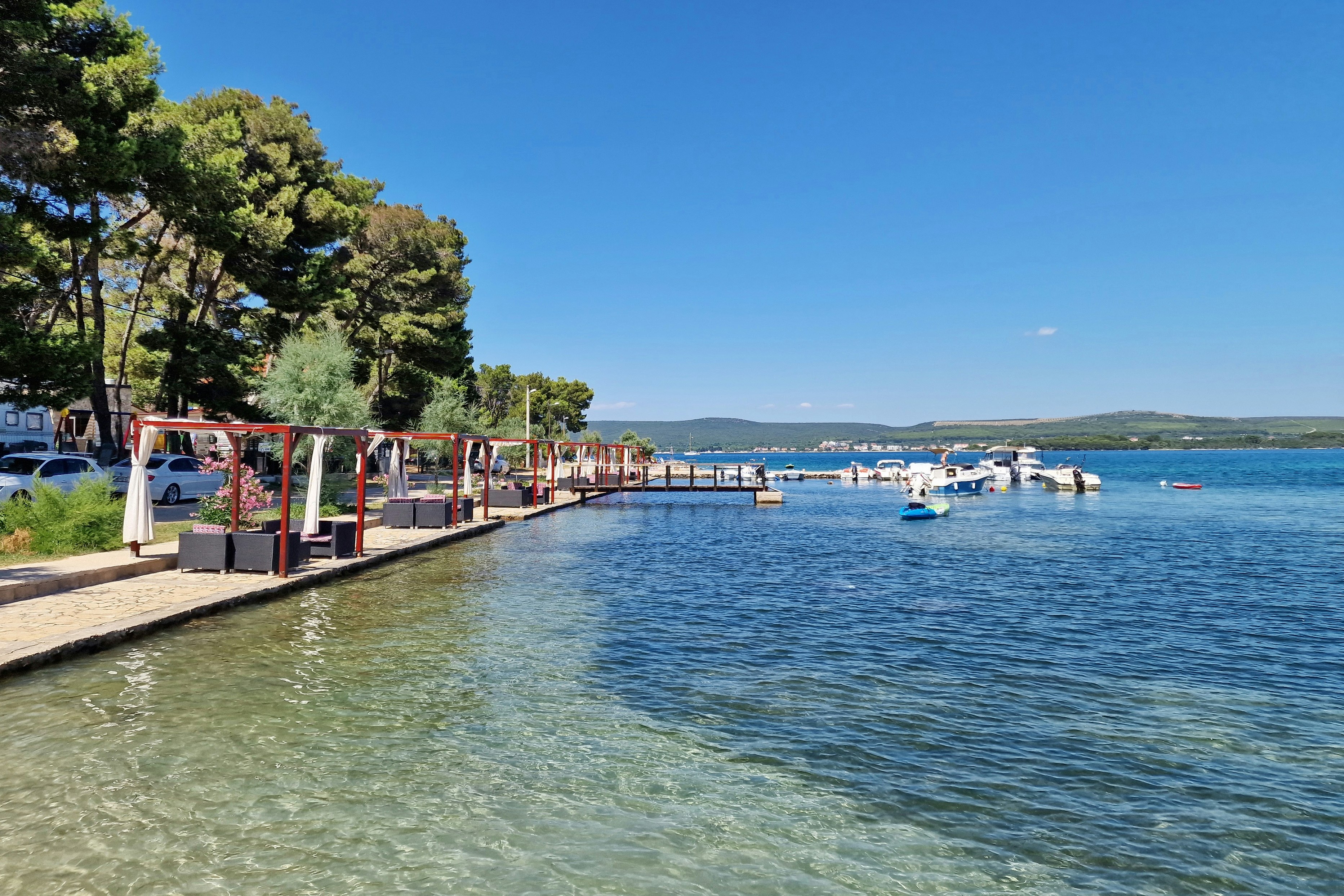 Camping Taber Pašman - Blick auf das klare Wasser am Strand