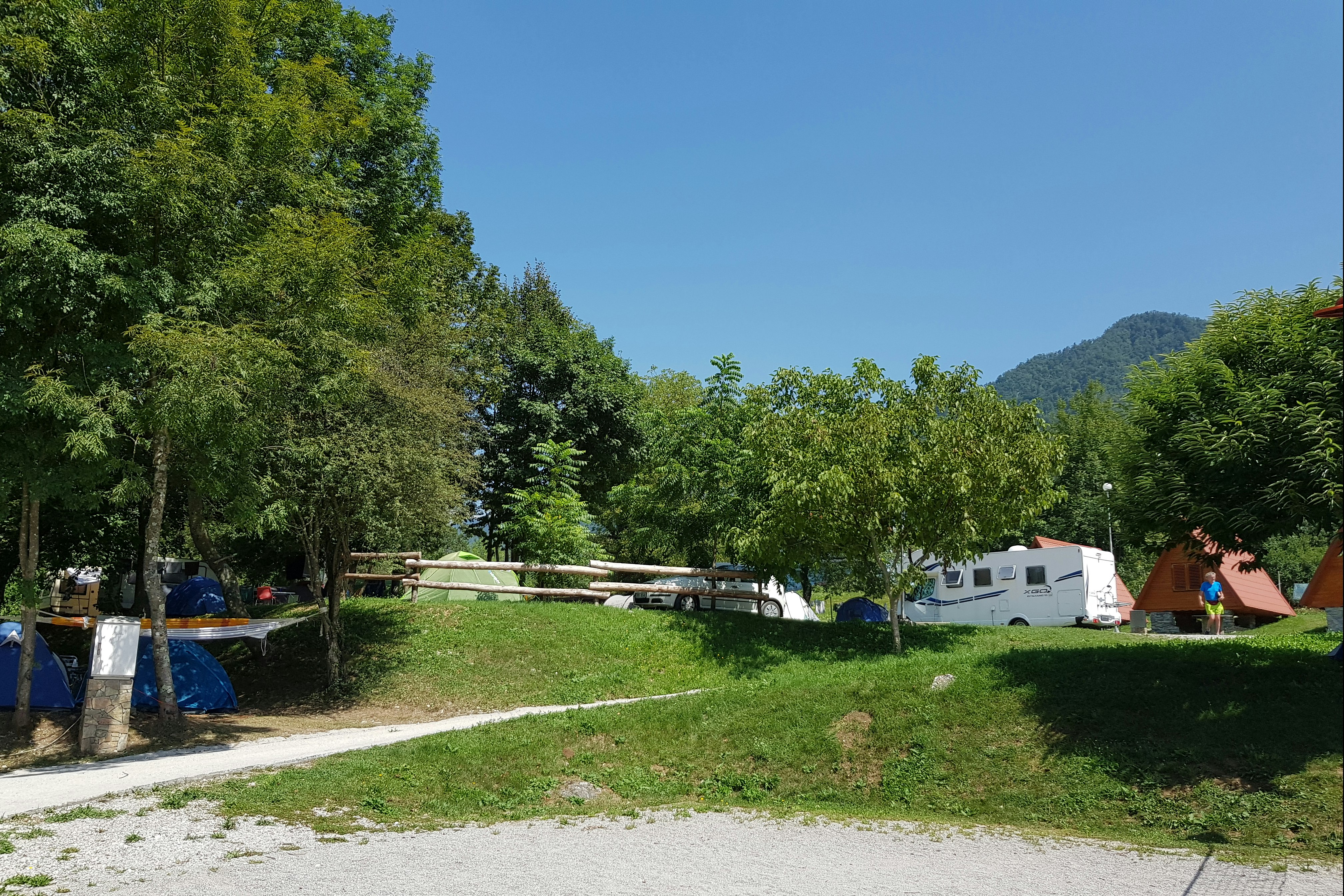 Kamp Siber - Stellplätze im Grünen