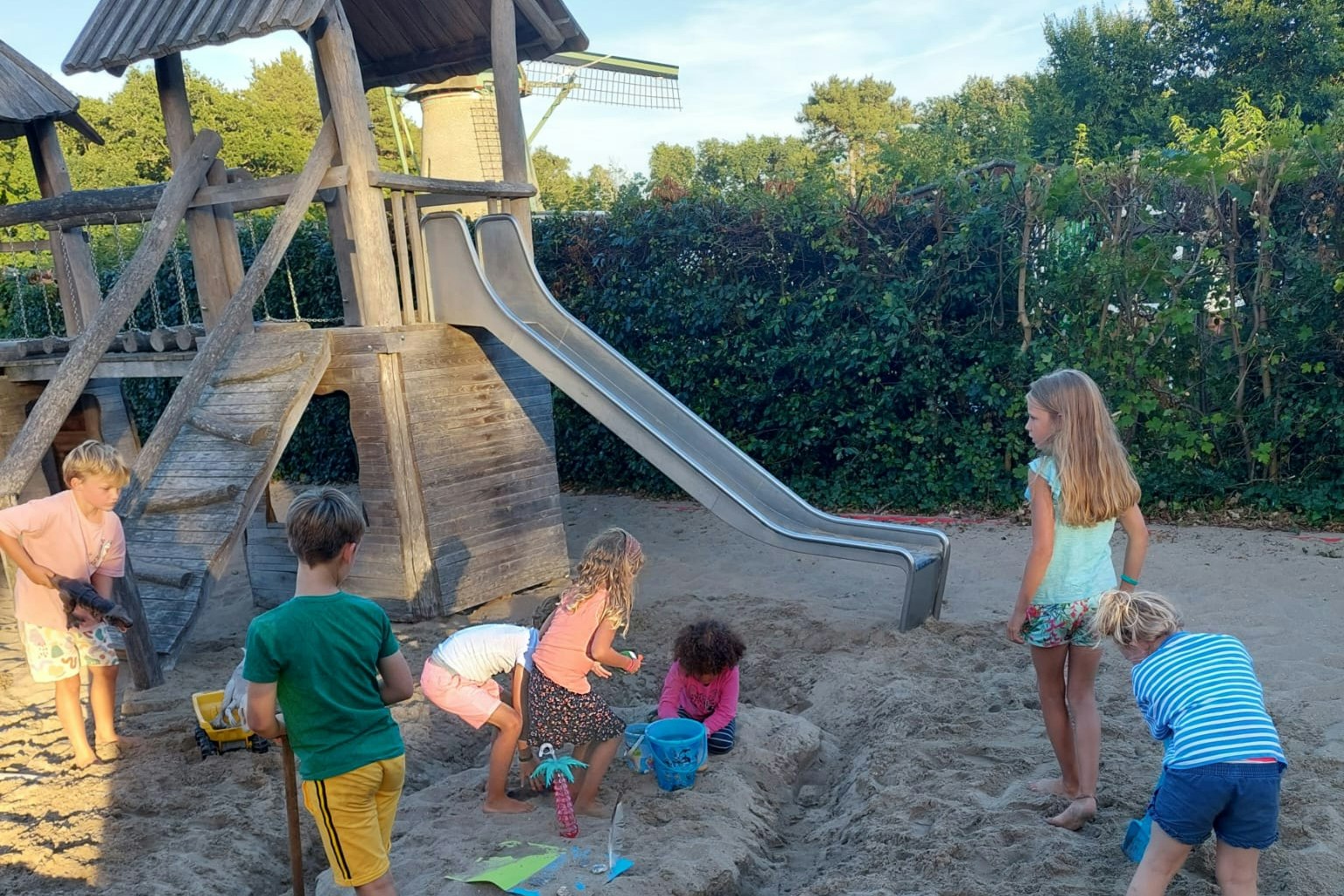 Kampeerterrein Buitenduin  - Kinderspielplatz auf dem Campingplatz
