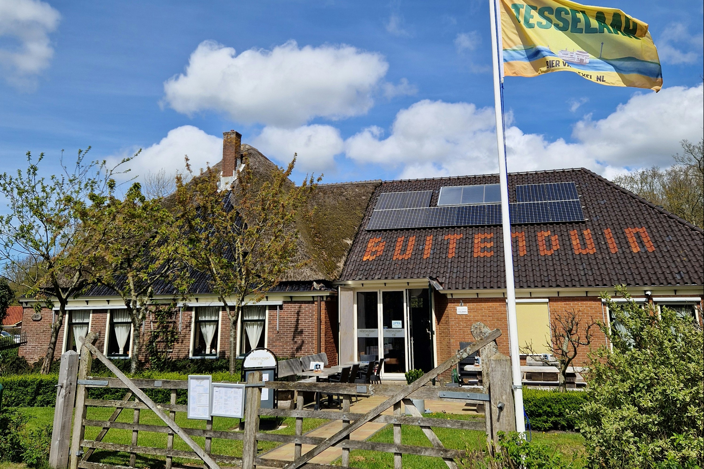 Kampeerterrein Buitenduin - Restaurant auf dem Campingplatz
