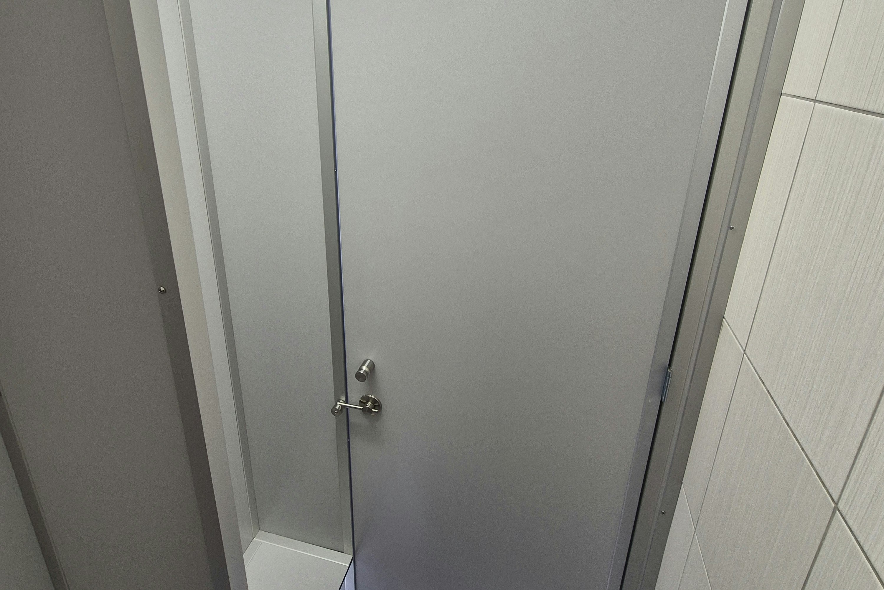 Karkelbeck No 409 - Duschkabine im Sanitärgebäude des Campingplatzes