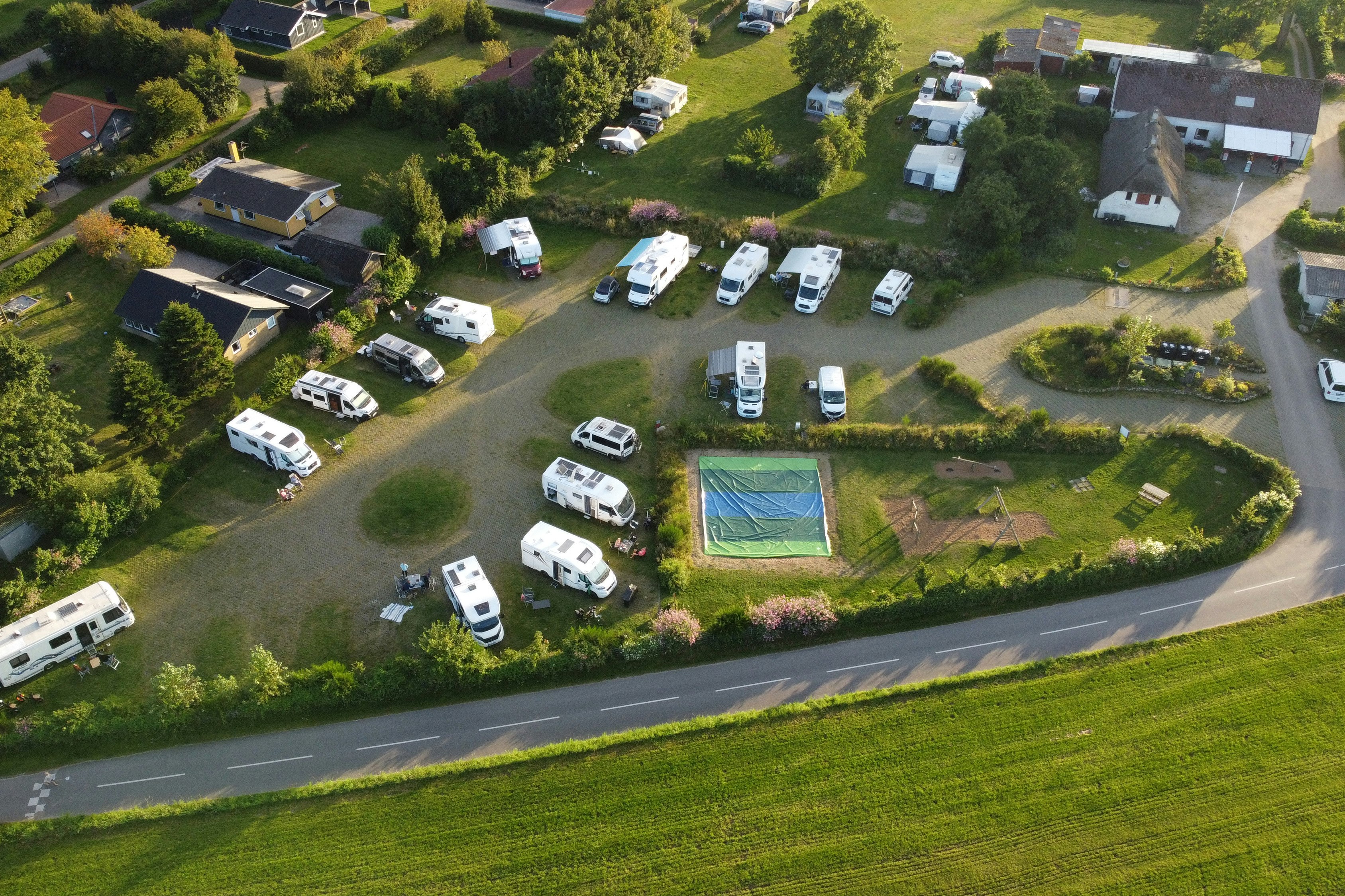 Købingsmark-Strand-Camping  - Campingplatz aus der Vogelperspektive