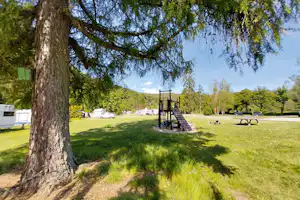 KNAUS Campingpark Schloss Langenau - Spielplatz auf dem Campingplatz