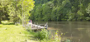 KNAUS Campingpark Schloss Langenau - Standplätze am Wasser