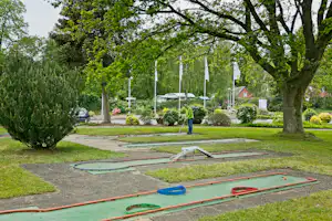 KNAUS Campingpark Wingst - Minigolfplatz auf dem Campingplatz