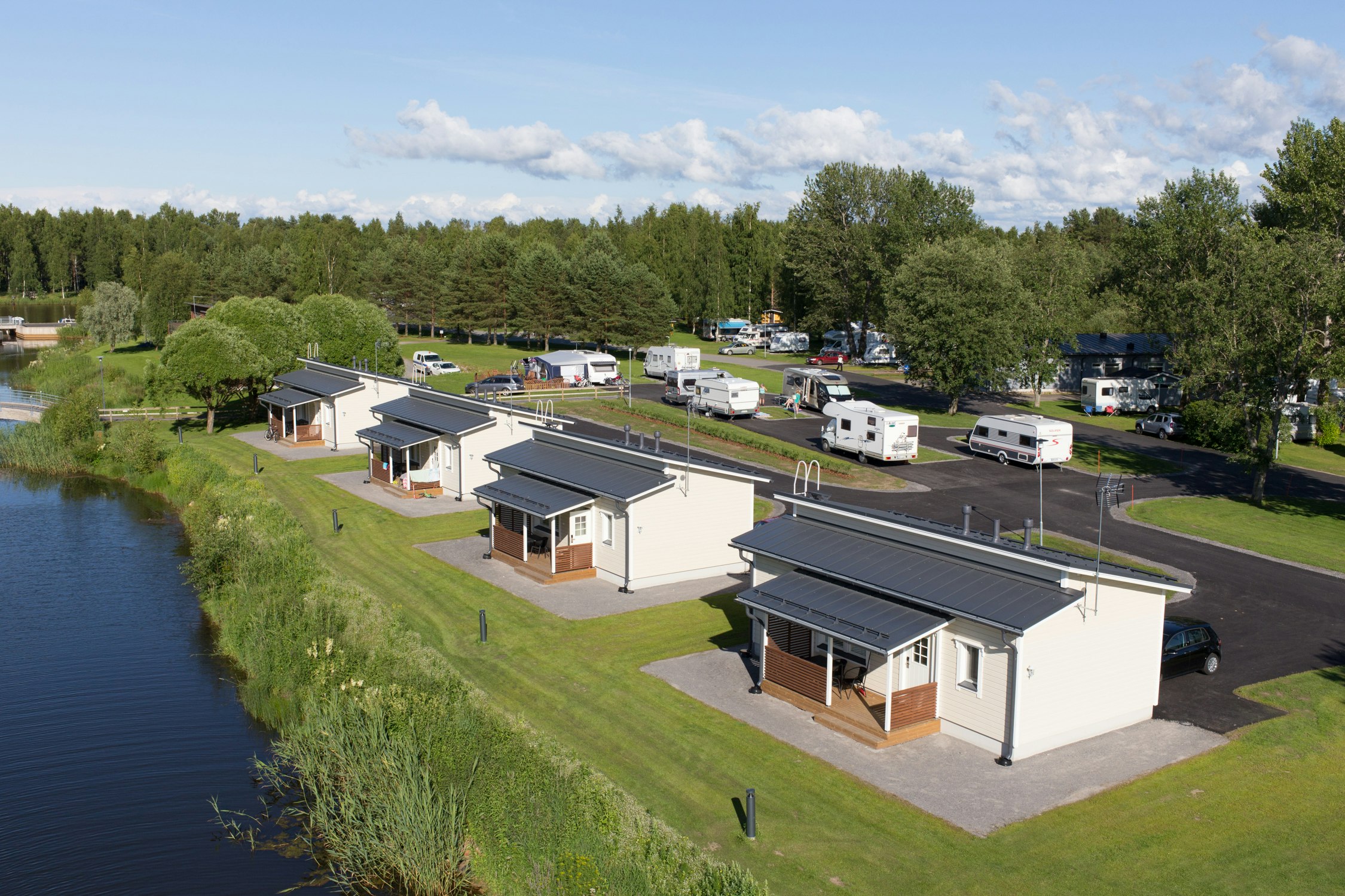 Kokkola Camping Meripuisto  - Mobilheime auf dem Campingplatz