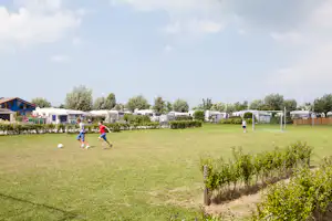 Kompas Camping Westende - Sportbereich auf dem Campingplatz