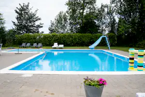 Kongsøre camping - Pool im Freien auf dem Campingplatz