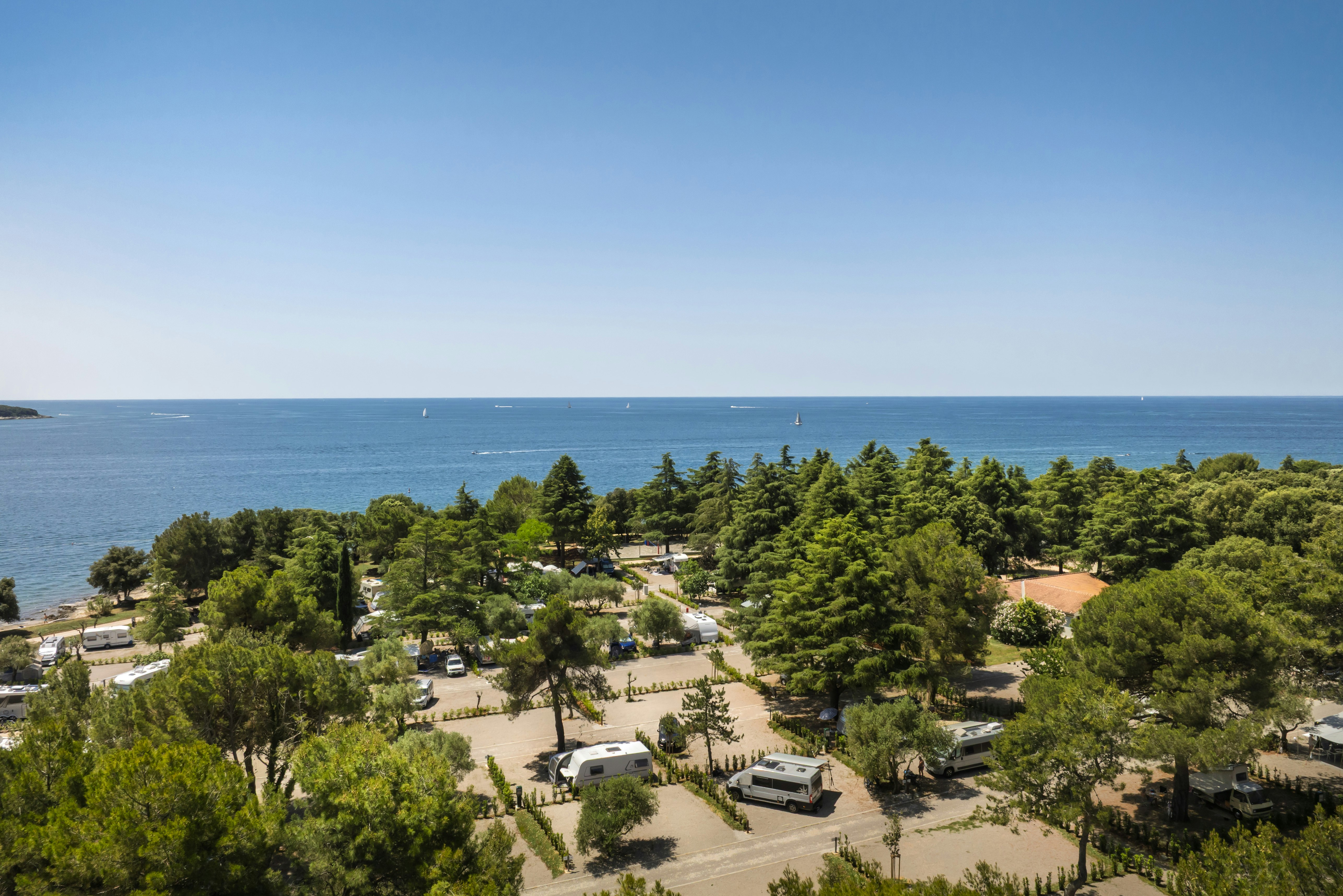 Koversada Covered Campsite - Standplätze auf dem Campingplatz
