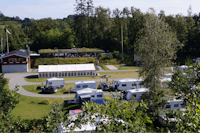 Krakær Camping -  Übersicht auf das gesamte Campingplatz Gelände 