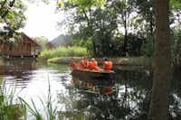 Kumánia Kemping - Wasseraktivitäten am Fluss in der Umgebung vom Campingplatz