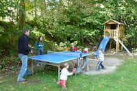Kurcamping Harz - Spielplatz für Kinder und Erwachsene mit Tischtennis auf dem Campingplatz