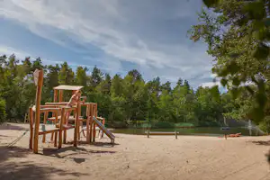 Landgoedcamping Het Meuleman - Kinderspielplatz am See