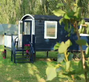 Pipowagen & Kampeerhoeve 's-Gravenhof