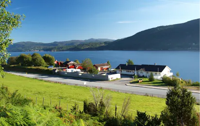 Langenuen Motel & Camping