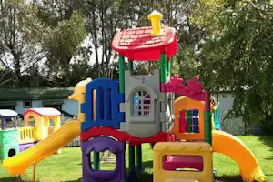 Camping Le Clos de Banes - Kinderspielplatz auf dem Campingplatz