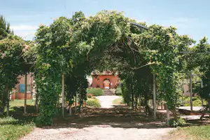 Le Domaine de Claire Rive - Eingang des Campingplatzes