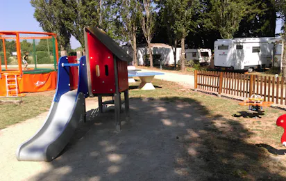 Camping Le Fou Du Roi