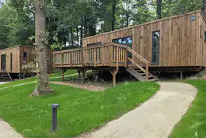 Le Hameau de La Semois - Mobilheime auf dem Campingplatz