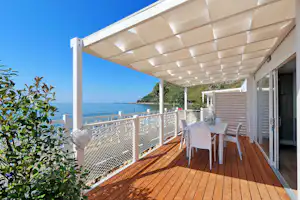 Le Palme Village - Terrasse mit Meerblick