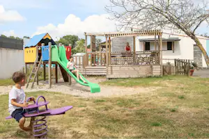 Le Parc de la Grève - Kinderspielplatz auf dem Campingplatz