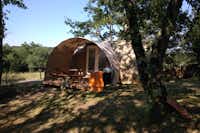 Camping Le Roc del Rey  - Mobilheim mit Veranda auf dem Campingplatz