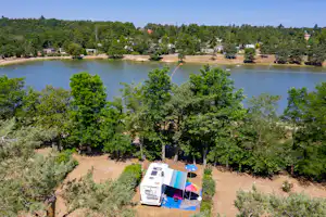 Les Alicourts Resort - Standplätze auf dem Campingplatz