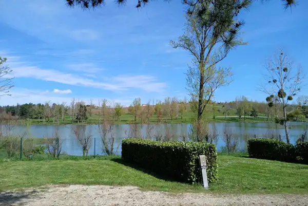 Les Auzerals Camping du Lac