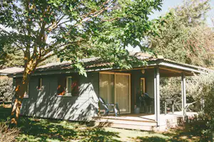Les Hameaux des Marines - Terres de France - Mobilheim mit Terrasse auf dem Campingplatz