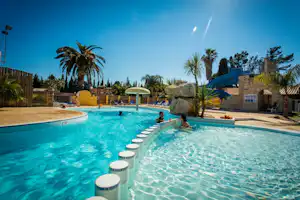 Les Jardins catalans - Pool vom Campingplatz mit Kinderbecken