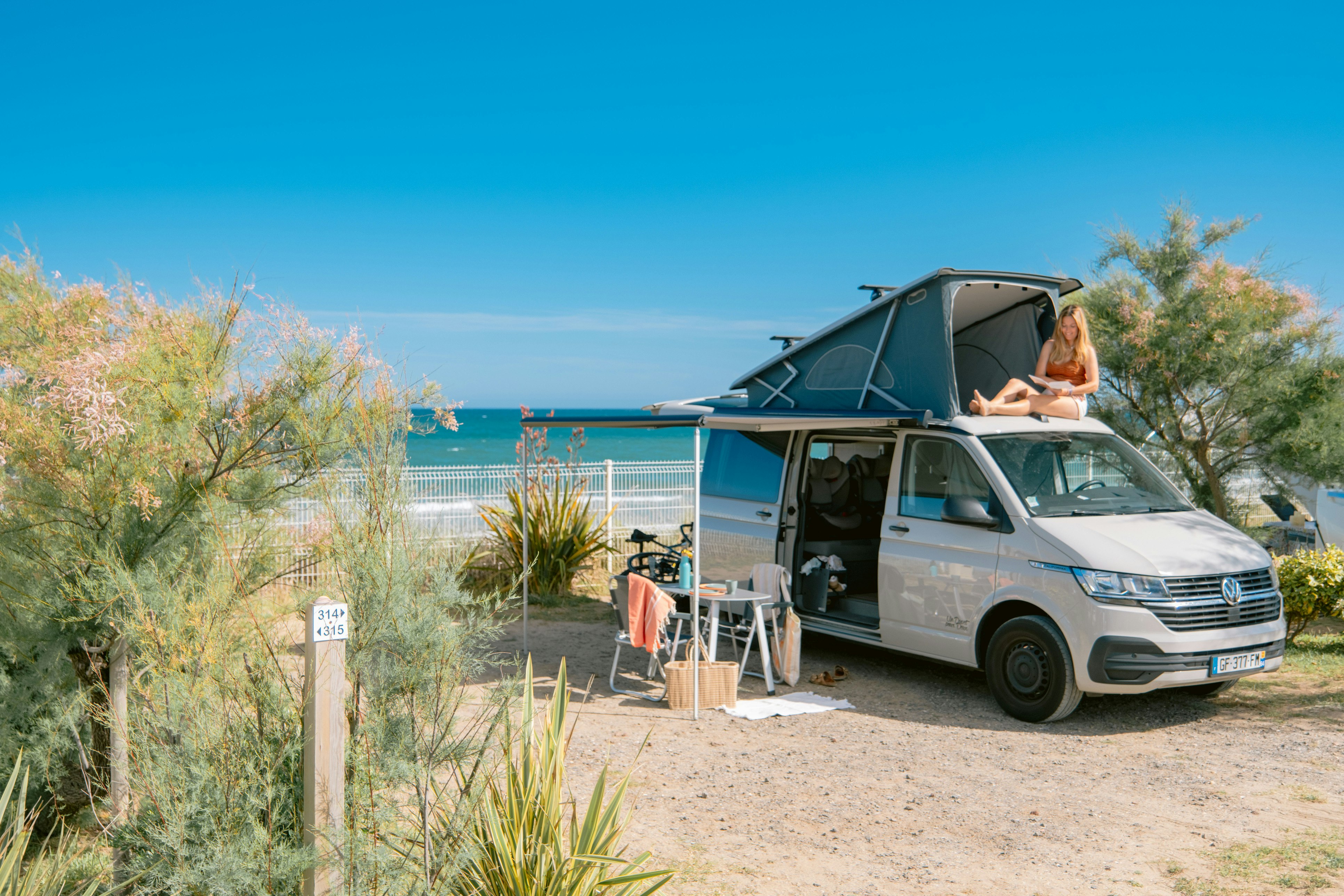Les Méditerranées Nouvelle Floride - Standplatz am Ufer des Meeres