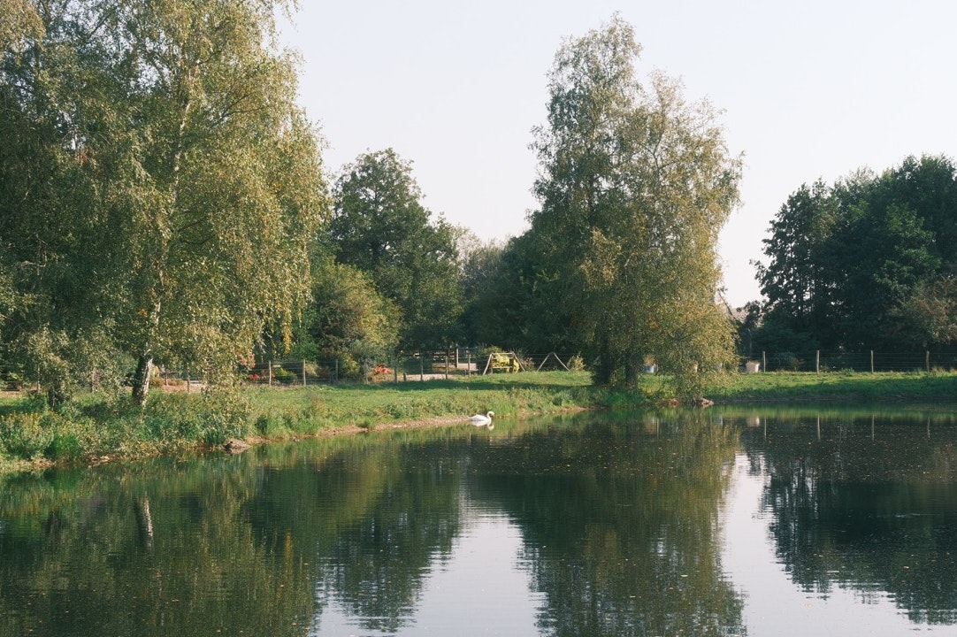 Le LieuDieu  Lieu Dieu - Blick auf den See am Campingplatz