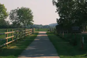 Le LieuDieu Lieu Dieu - Spazierweg in der Umgebung des Campingplatzes