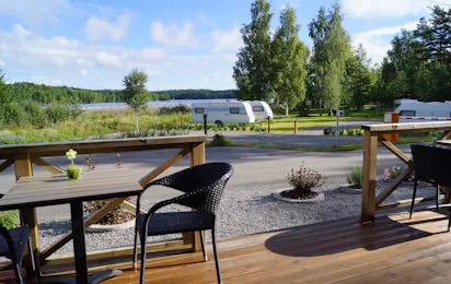 Långsjön Stugor & Camping