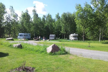 Långsjön Stugor & Camping