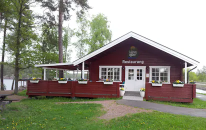 Långsjön Stugor & Camping