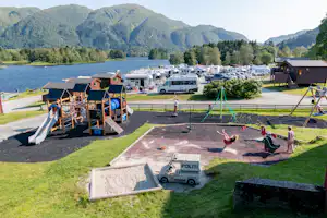 Lone Camping - Großer Kinderspielplatz auf dem Campingplatz