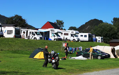 Lone Camping