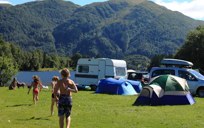 Lone Camping