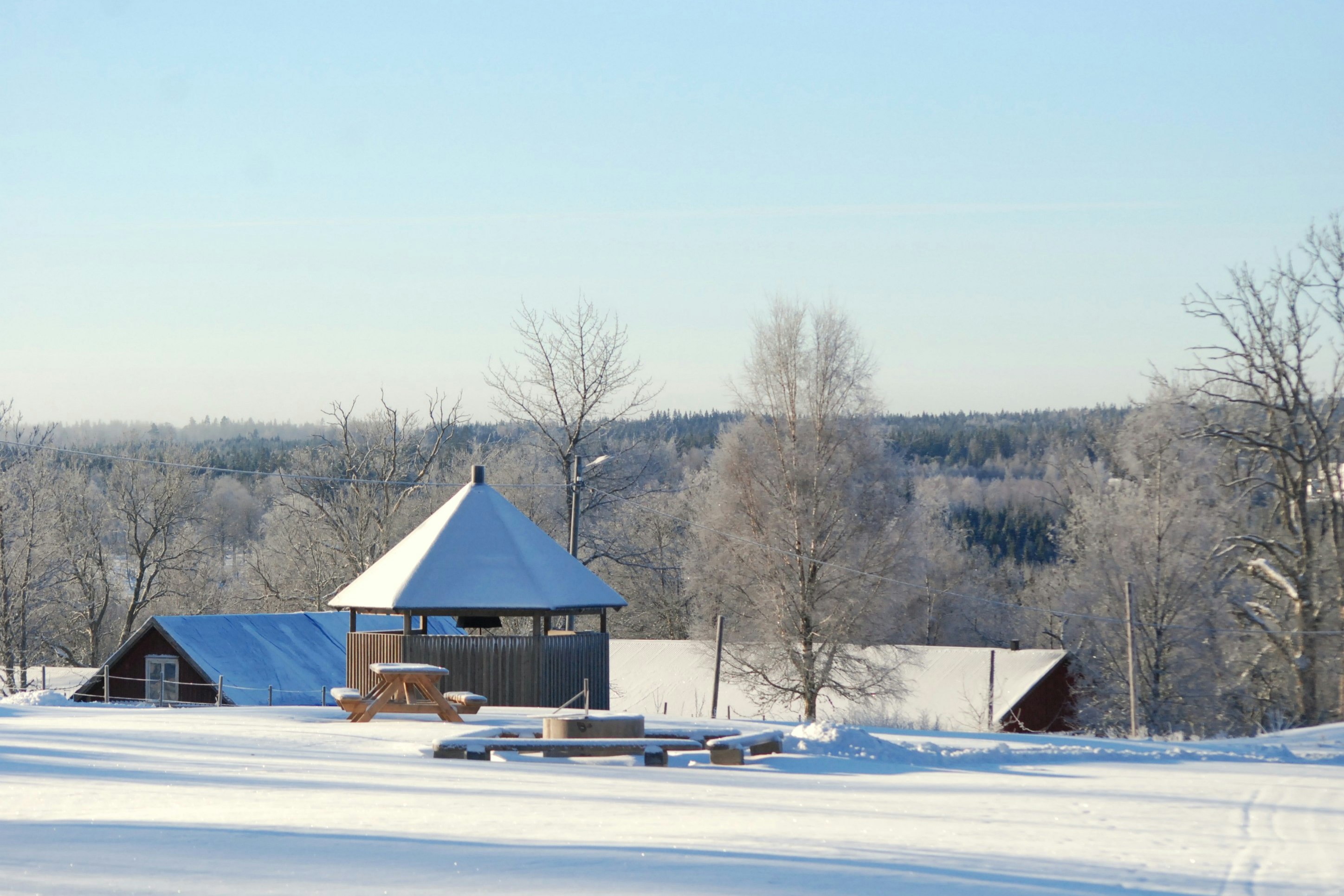 Lövhults Camping - Blick auf den Campingplatz im Winter