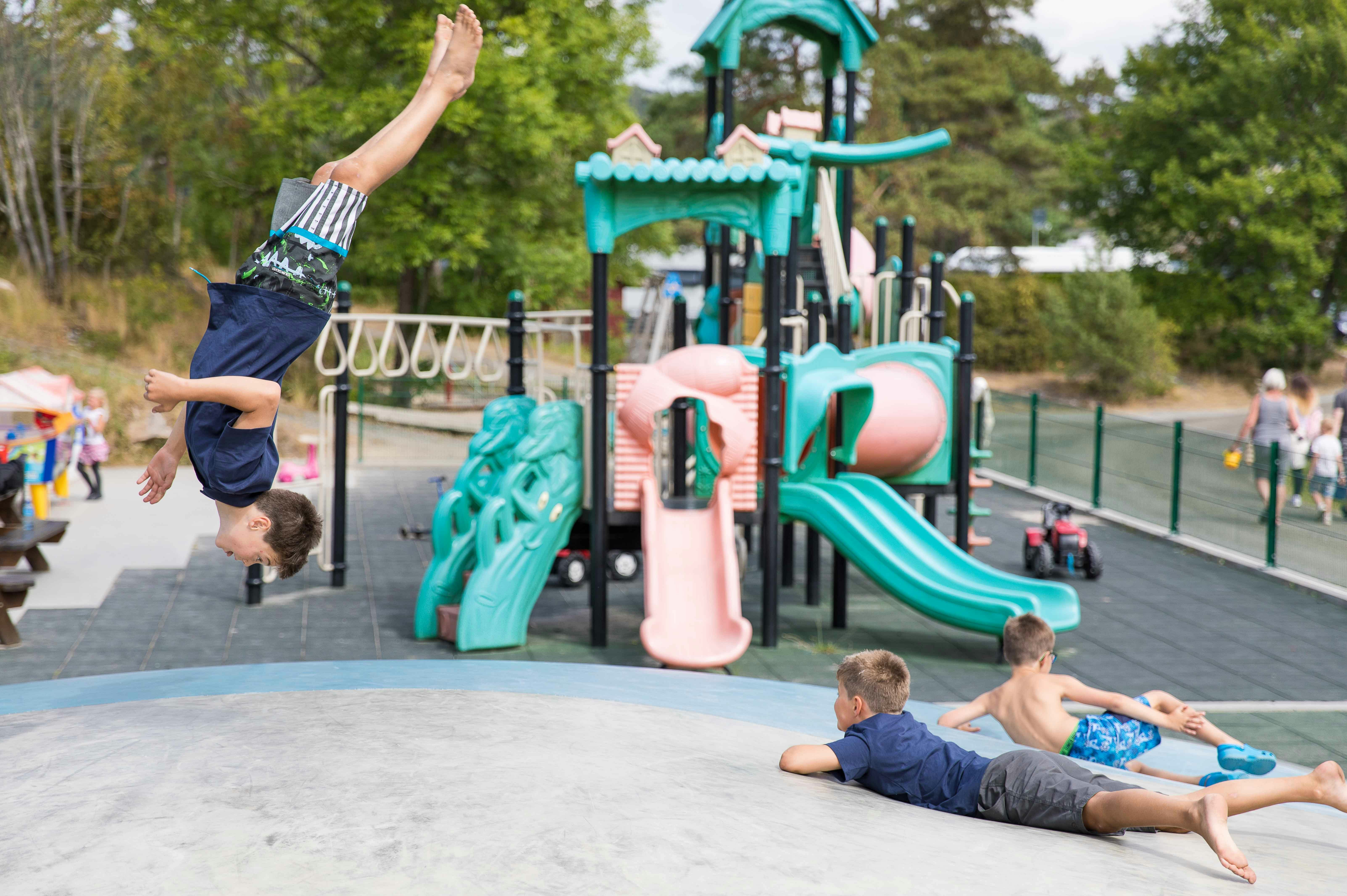 Lovisenberg Campingdrift AS  Lovisenberg Familiencamping  - Kinderspielplatz auf dem Campingplatz