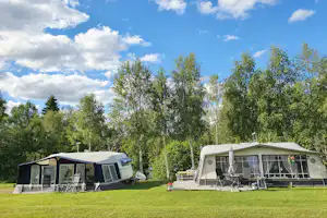 Lufta Camping - Standplätze auf dem Campingplatz