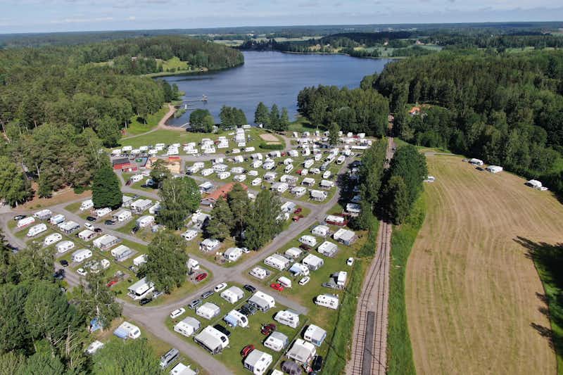 Malmköpings Bad & Camping - Blick auf das Campingplatzgelände