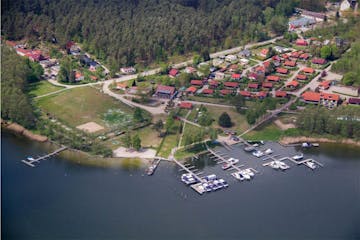 Yachthafen & Campingplatz in Jabel